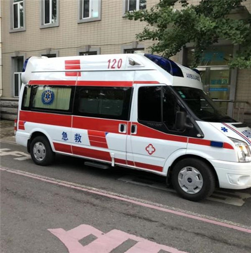 向阳选择我们的救护车出租,开启安心转院之旅
